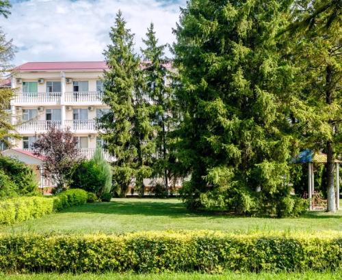 Пансионат для пожилых «Озерский» (Фото 1)