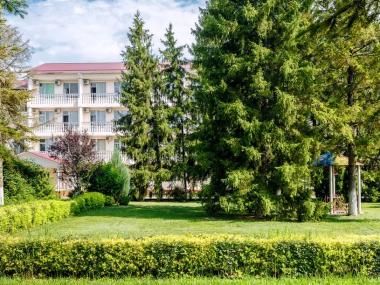 Пансионат для пожилых «Озерский» (Фото 1)